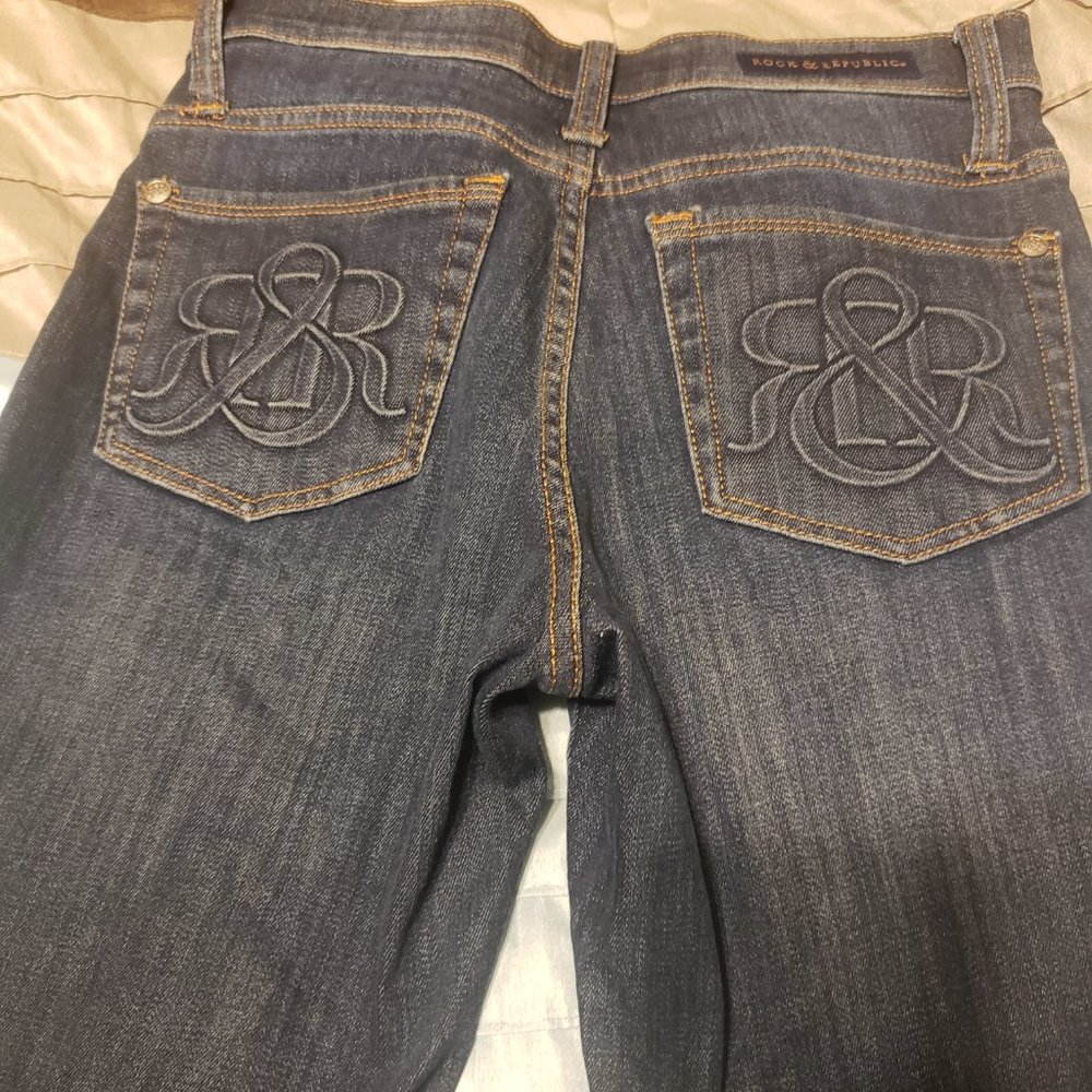 Jeans - Picture 2 of 3